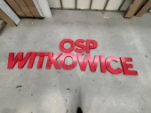 Przestrzenne produkty reklamowe, informacyjne i dekoracyjne ze styroduru i/lub plexi (niepodświetlane)