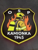Kasetony w dowolnym kształcie z termoformowanej plexi lub taśmy aluminiowej